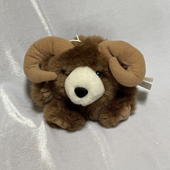 Cushy Critter Collection "Boulder" the Big Horn Sheep, NWT - Picture 2 of 12
